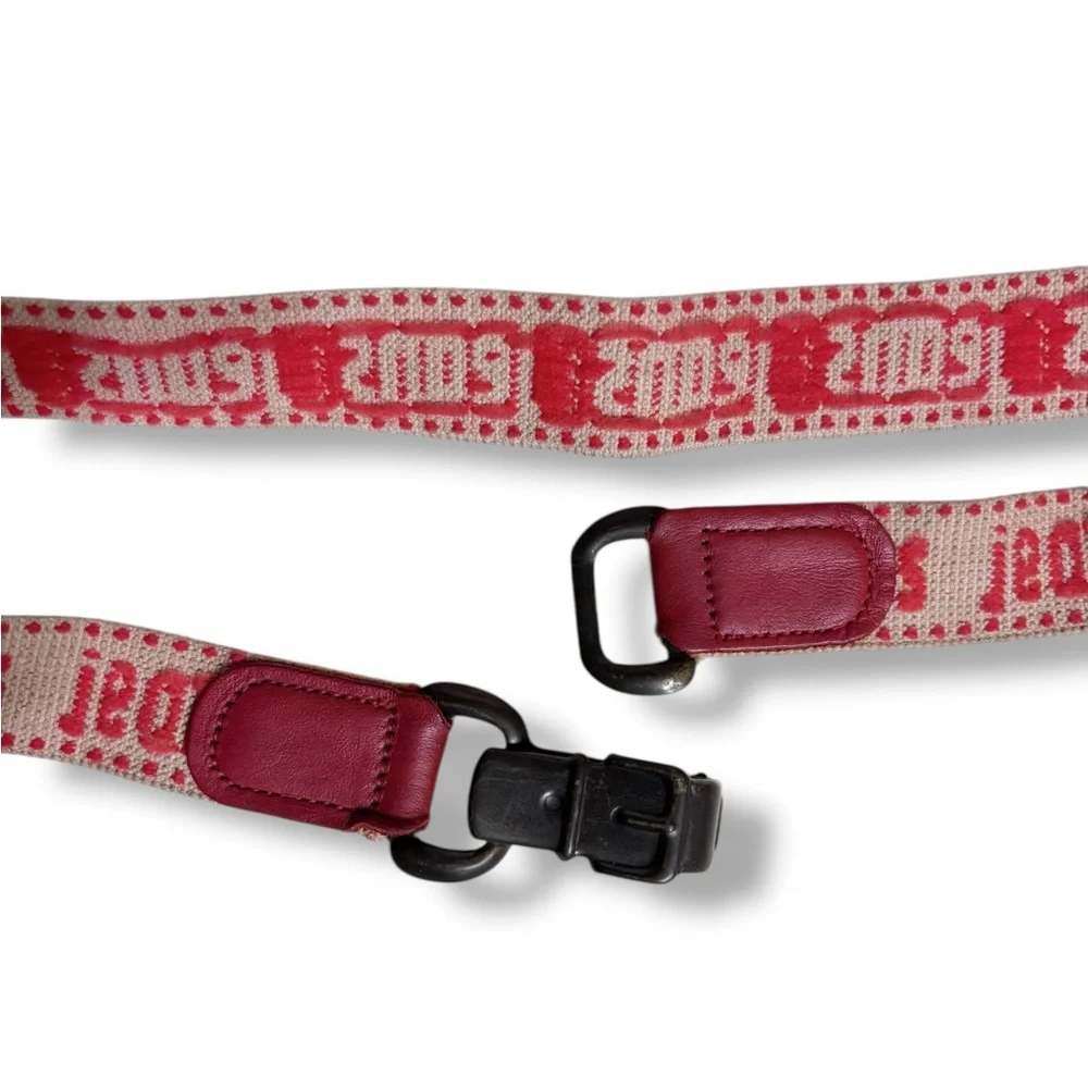 VINTAGE Red & Tan Elastic Belt “Jeans” with Metal Buckle